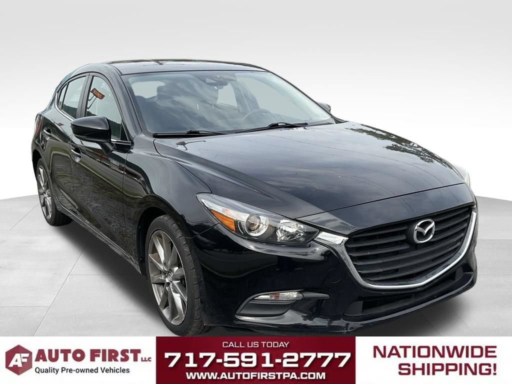Used 2018 MAZDA MAZDA3 Touring FWD image 1