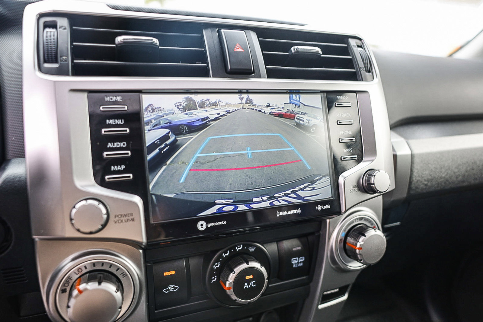 Used 2022 Toyota 4Runner SR5 Premium w/ Moonroof Package RWD image 15