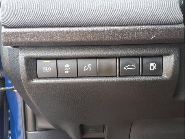 Used 2025 Toyota Camry LE FWD image 18