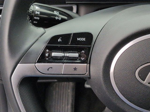 Used 2024 Hyundai Elantra SEL w/ Convenience Package image 18