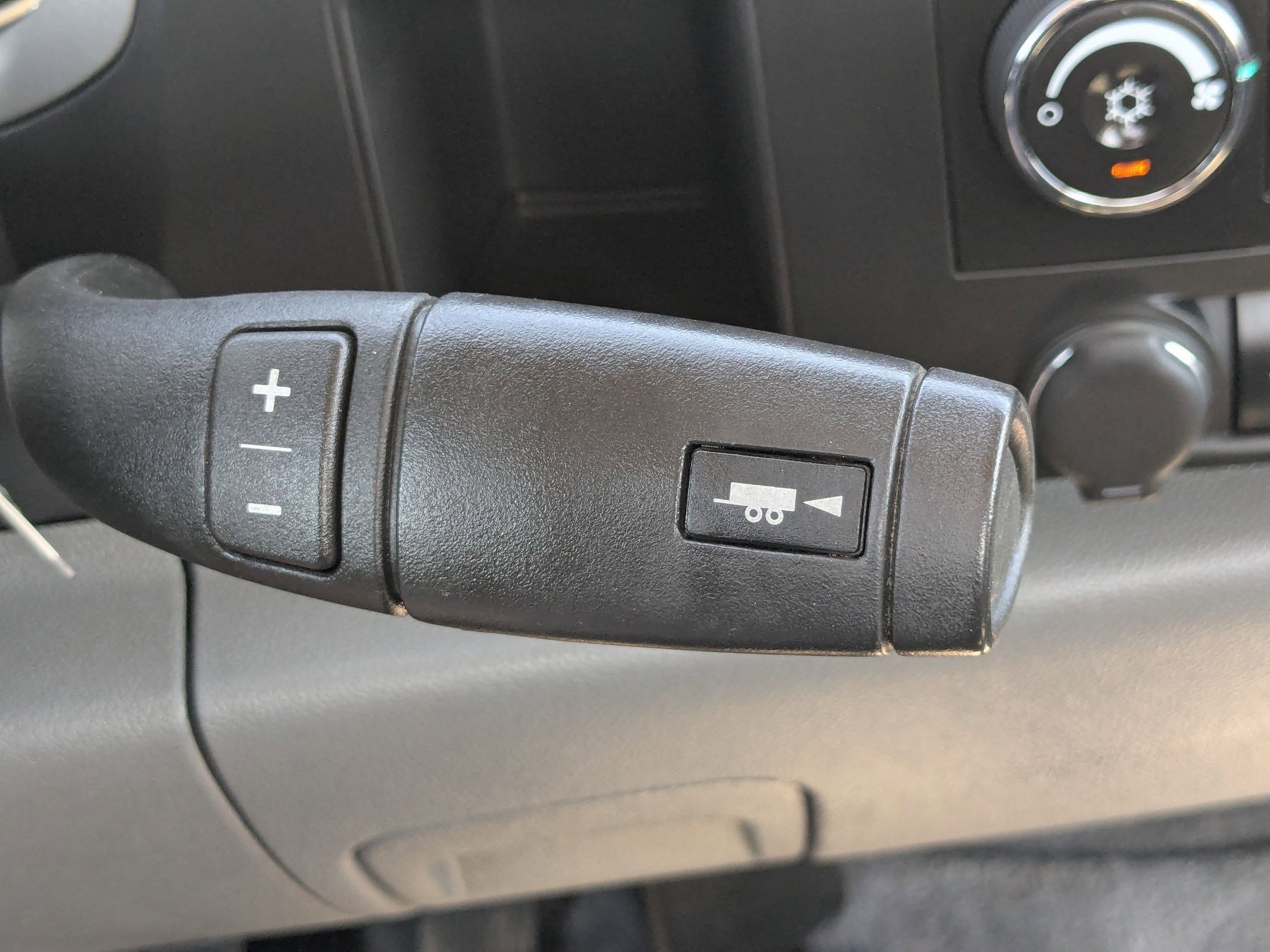 Used 2014 Chevrolet Silverado 3500 W/T image 22