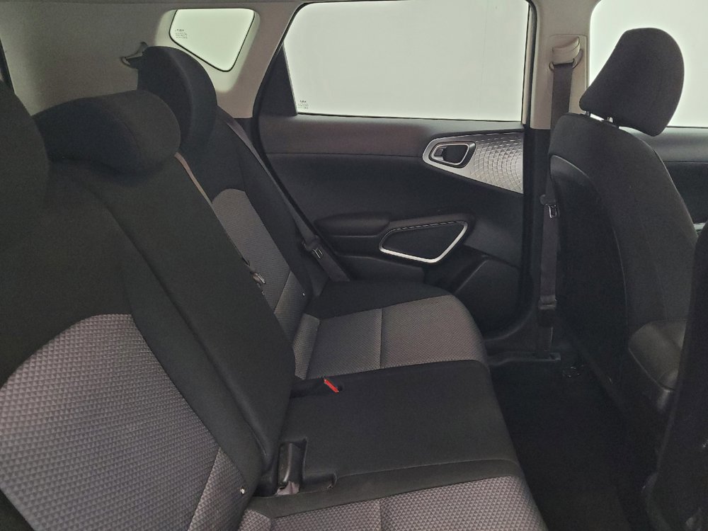 Used 2022 Kia Soul LX w/ Technology Package image 19