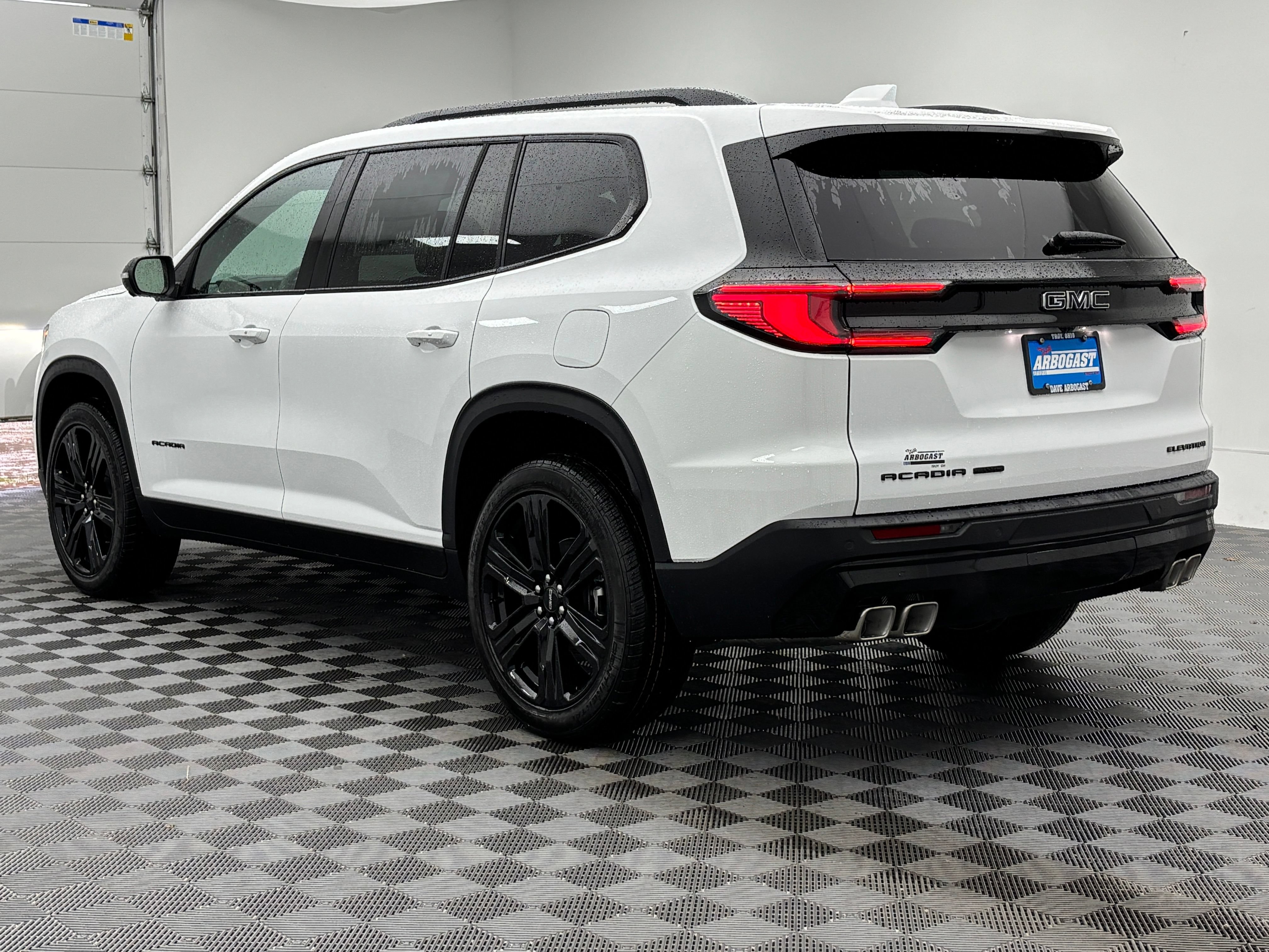 New 2027 GMC Acadia Elevation w/ Black Edition AWD/4WD image 13