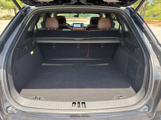 Used 2023 Lincoln Nautilus Reserve w/ Equipment Group 202A image 24