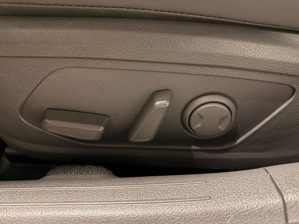 Used 2023 Hyundai Sonata SEL Plus w/ Preferred Accessory Package image 14