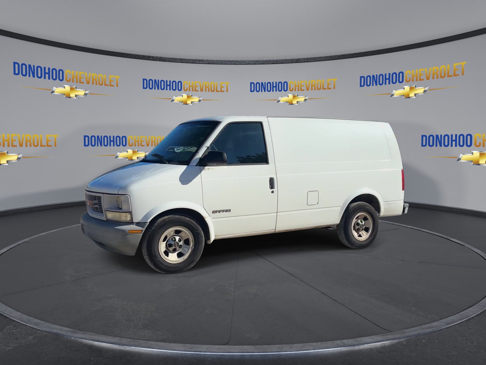 Used 2001 GMC Safari RWD image 8