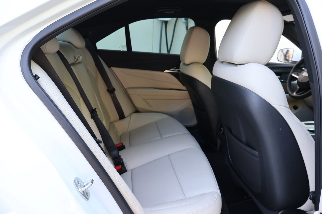 Certified 2025 Cadillac CT4 Premium Luxury image 17