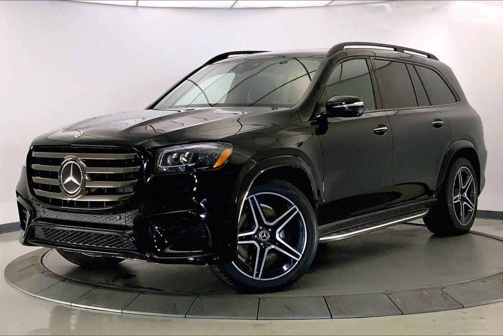 Used 2024 Mercedes-Benz GLS 450 4MATIC image 11