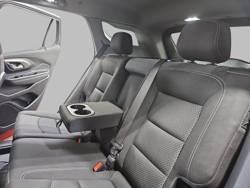 Certified 2024 GMC Terrain SLE w/ Driver Convenience Package AWD/4WD image 18
