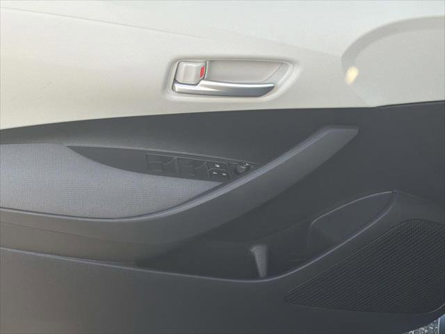 Certified 2020 Toyota Corolla LE w/ Carpet Mat Package (TMS) FWD image 22