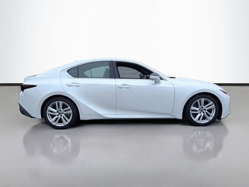 Used 2024 Lexus IS 300 w/ Comfort Package RWD image 4