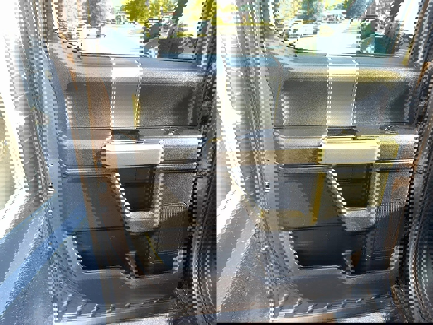 Used 2018 Ford F150 XLT w/ Equipment Group 302A Luxury image 15