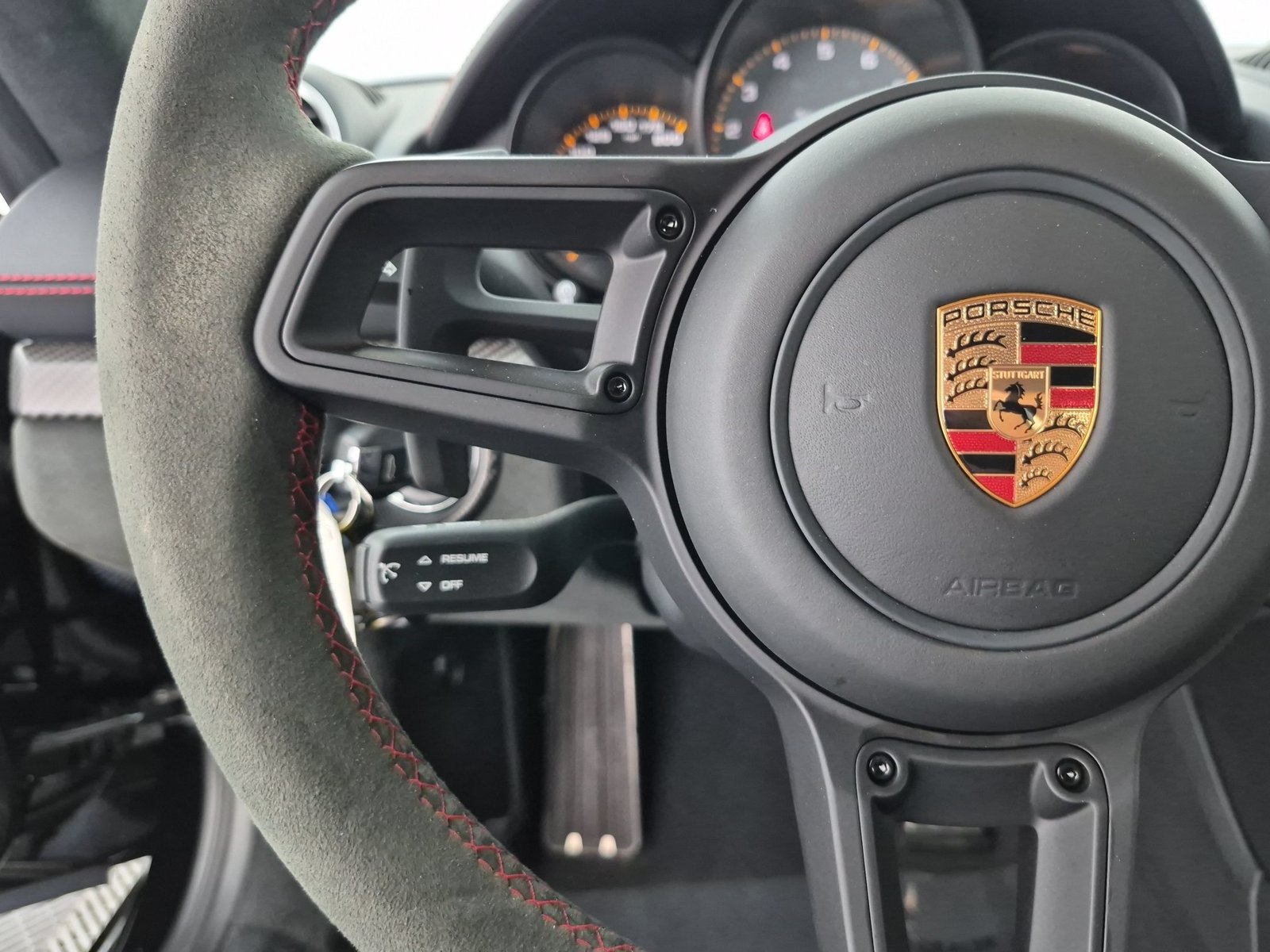 Certified 2025 Porsche 718 Boxster Spyder RS RWD image 25