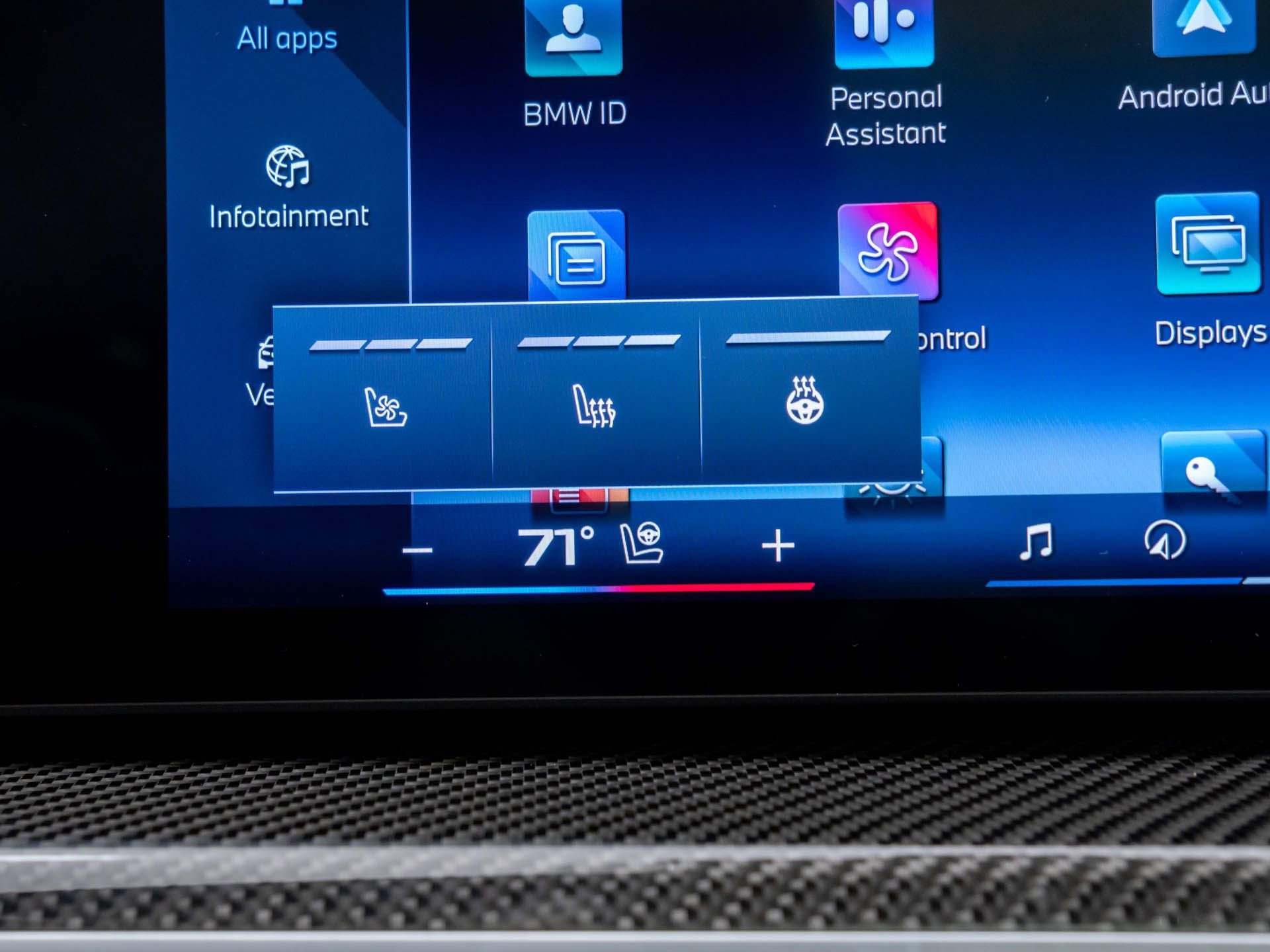 Certified 2024 BMW X7 M60i w/ Climate Comfort Package image 27