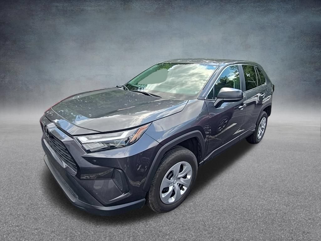 Used 2025 Toyota RAV4 LE AWD/4WD image 3