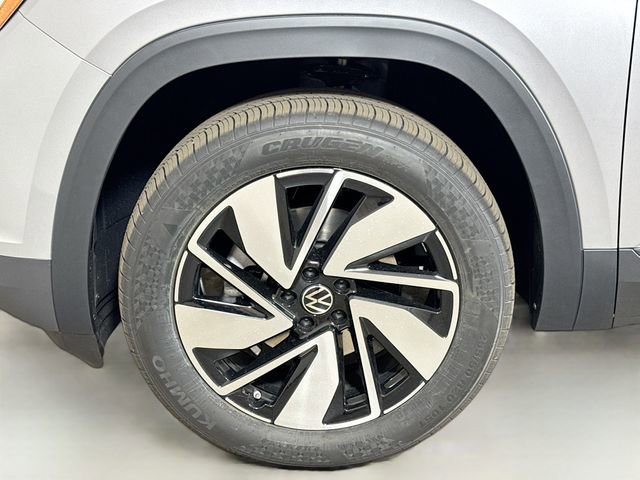 New 2026 Volkswagen Atlas SE image 18