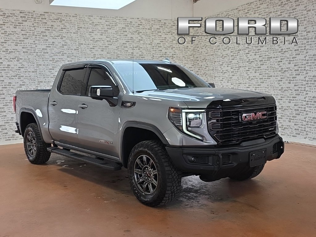 Used 2024 GMC Sierra 1500 AT4X image 1