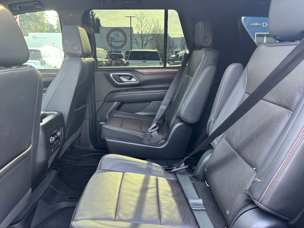 Used 2021 Chevrolet Tahoe High Country image 13