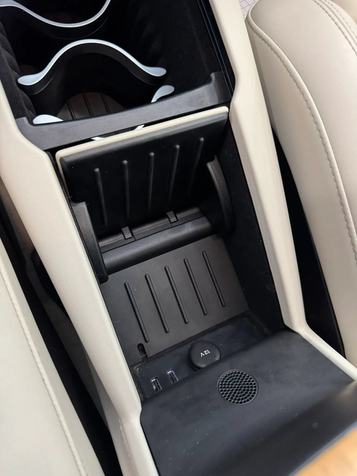Used 2018 Tesla Model S 75D AWD/4WD image 24