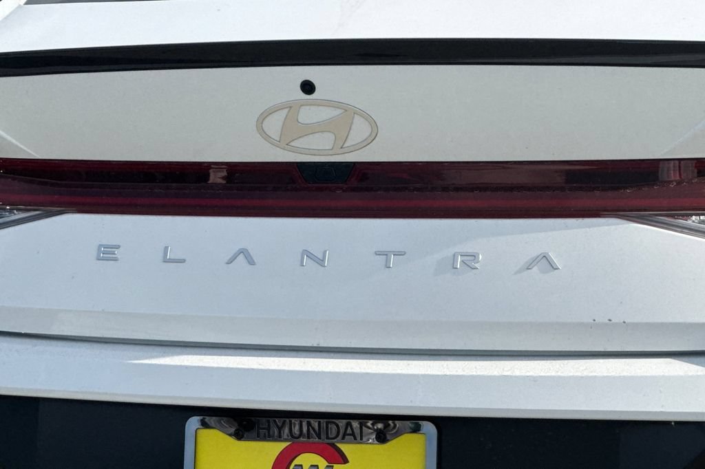 New 2026 Hyundai Elantra SEL Sport Premium FWD image 31