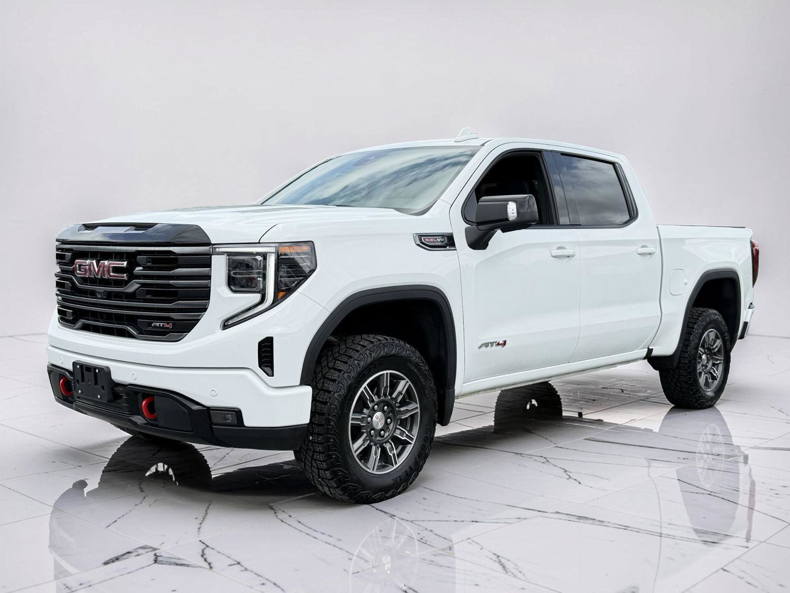 Used 2025 GMC Sierra 1500 AT4 AWD/4WD image 3