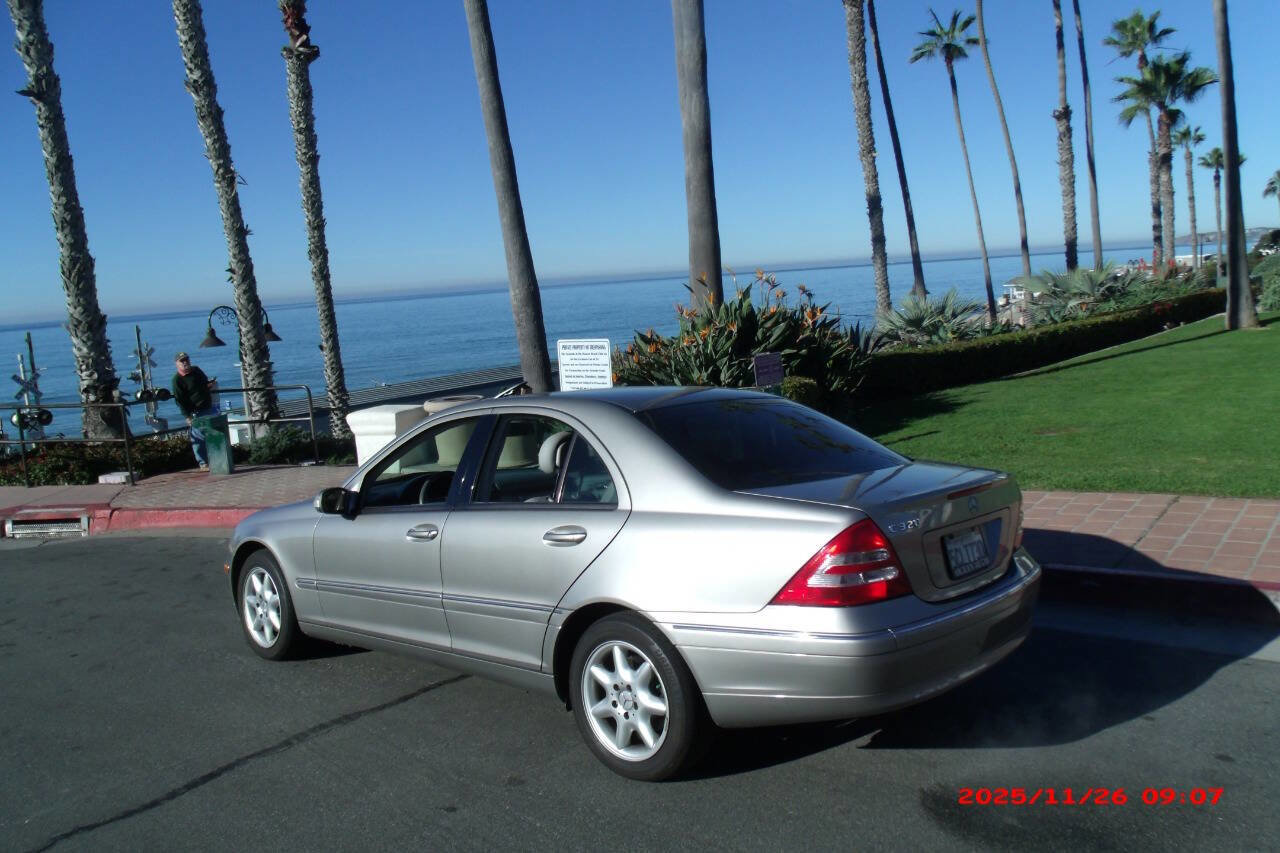 Used 2003 Mercedes-Benz C 320 C 320 4dr Sedan image 5
