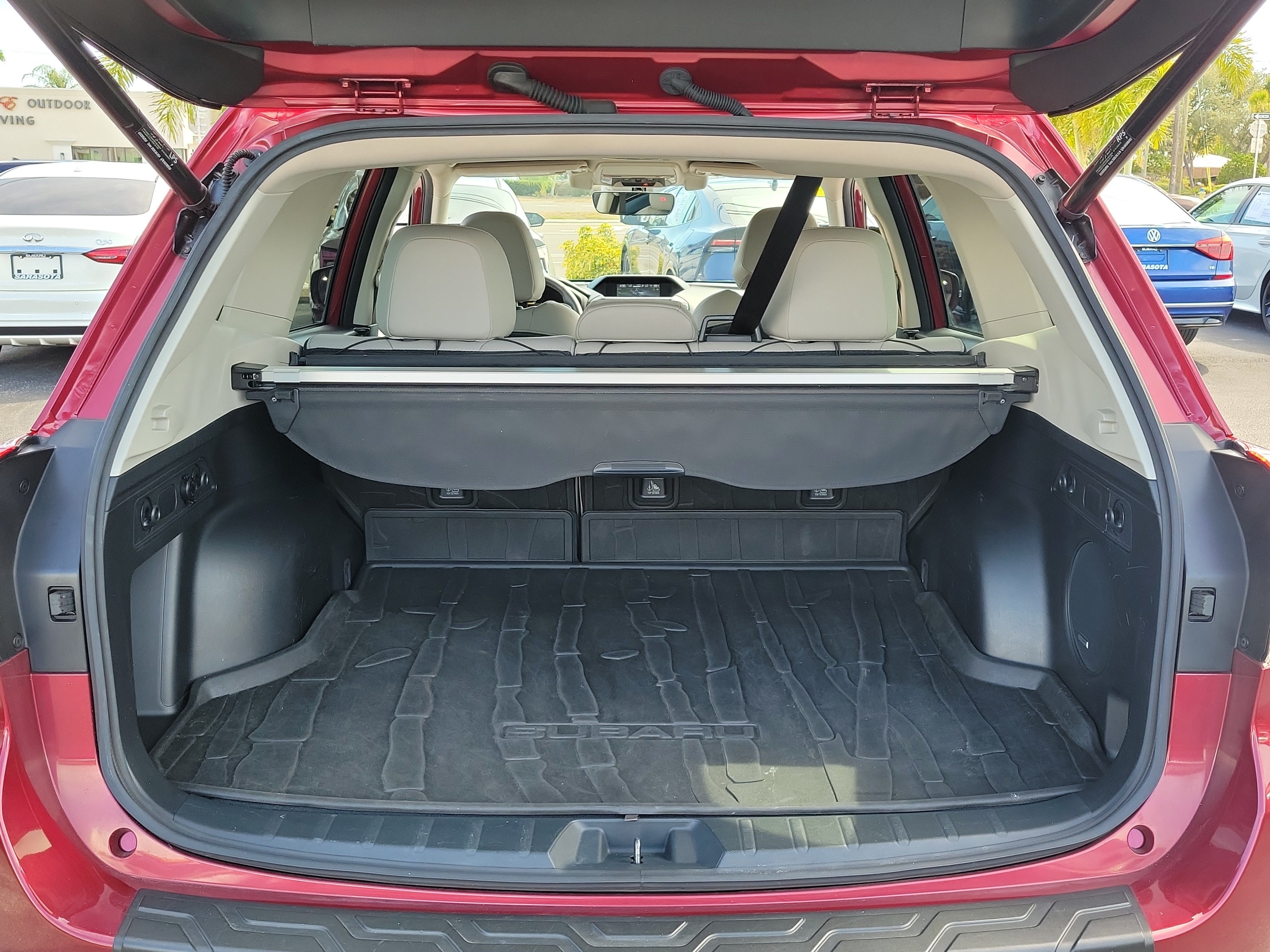 Used 2020 Subaru Forester Limited w/ Popular Package #3 AWD/4WD image 12