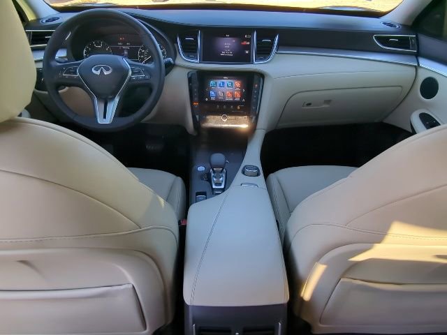 Used 2021 INFINITI QX50 Luxe image 17