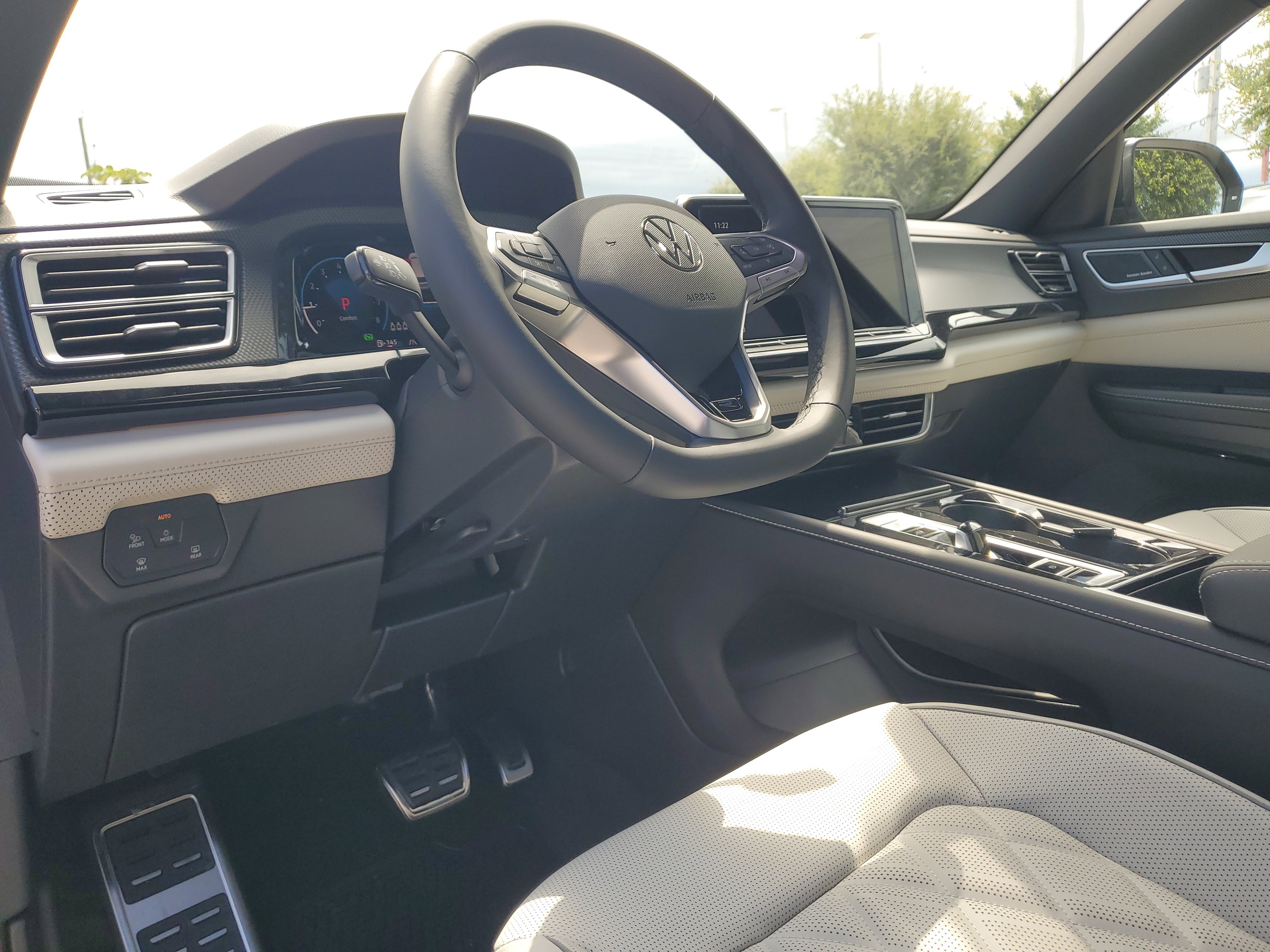 New 2025 Volkswagen Atlas Cross Sport SEL Premium R-Line image 22