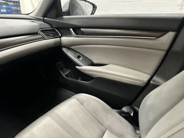 Used 2020 Honda Accord EX image 13