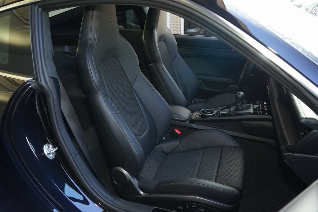 Used 2026 Porsche 911 GT3 RWD image 11