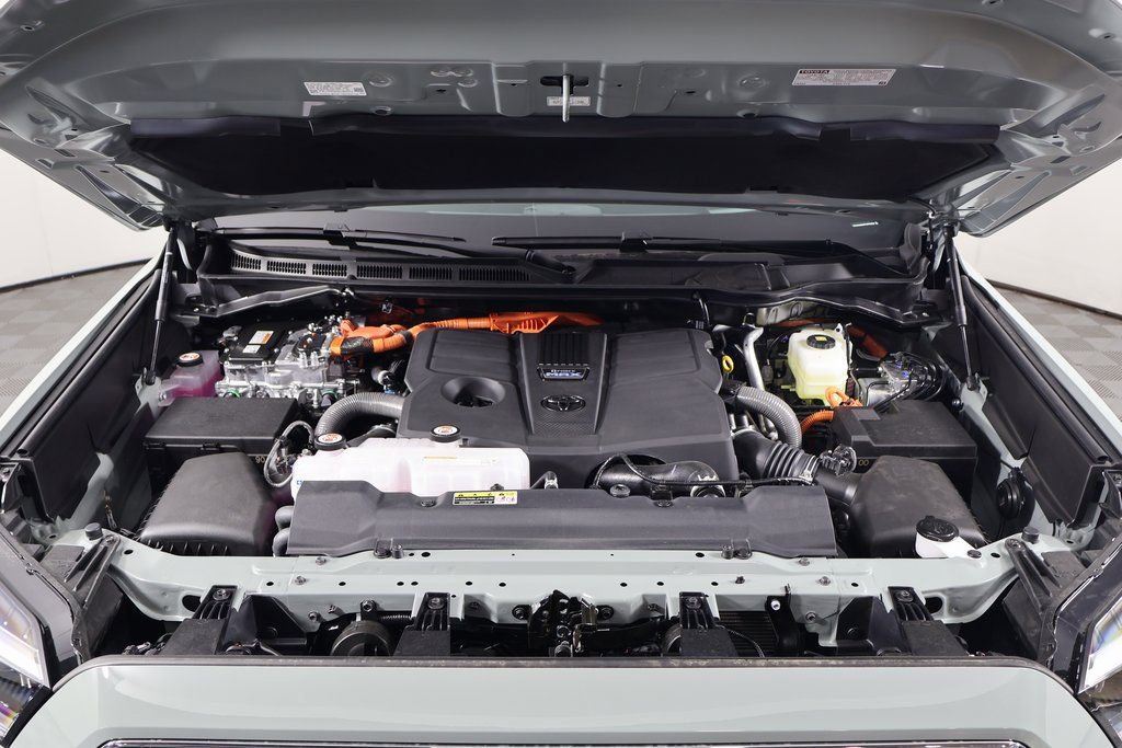 New 2026 Toyota Sequoia Platinum AWD/4WD image 10