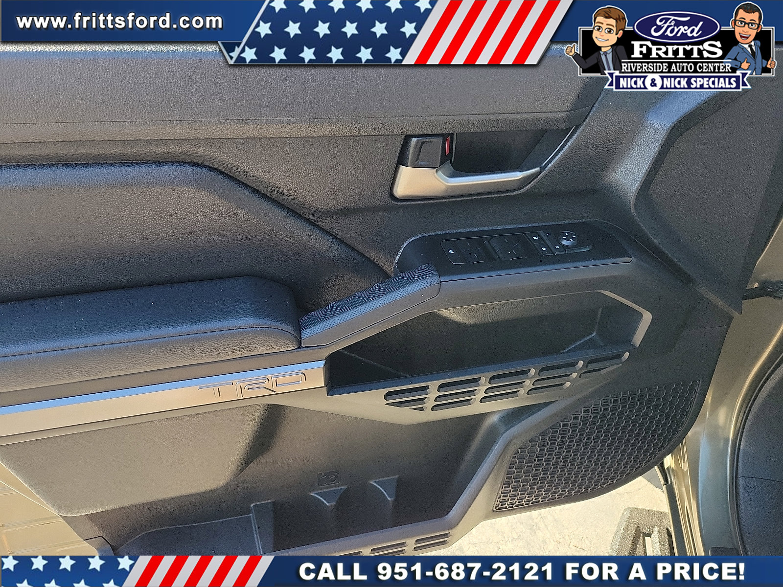 Used 2025 Toyota Tacoma TRD Off-Road AWD/4WD image 12