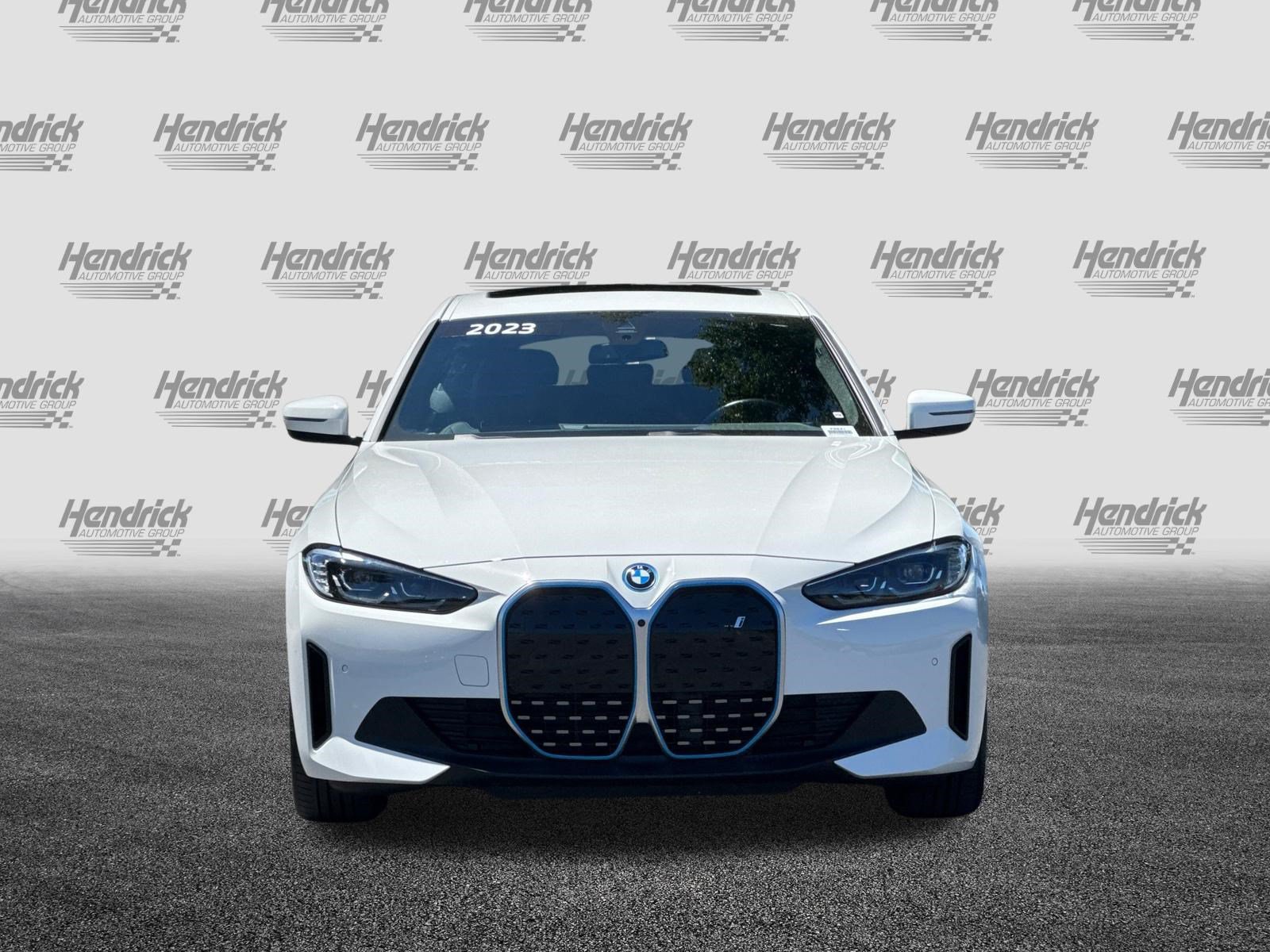Used 2023 BMW i4 eDrive35 w/ Premium Package RWD image 10