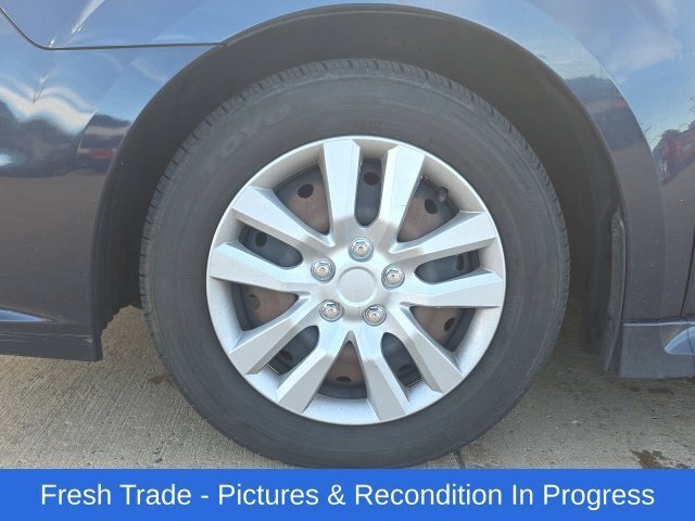 Used 2013 Subaru Legacy 2.5i AWD/4WD image 9