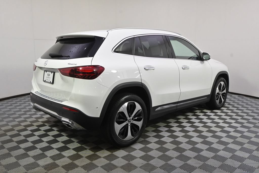 Used 2025 Mercedes-Benz GLA 250 4MATIC image 8