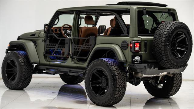 Used 2022 Jeep Wrangler Unlimited Sahara image 5