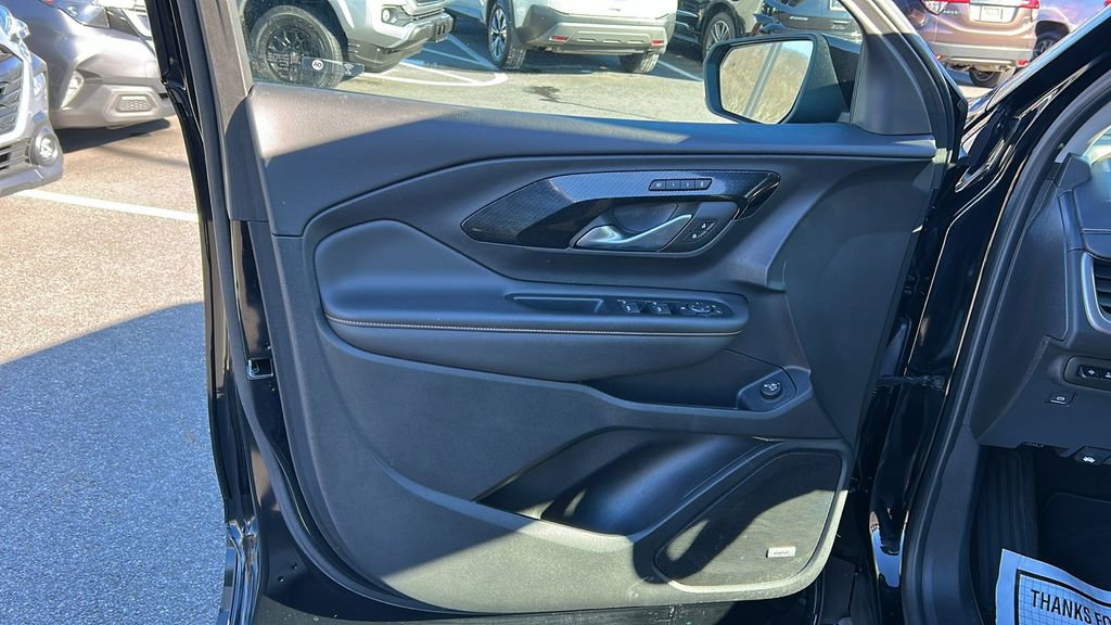 Used 2022 GMC Terrain AT4 w/ Infotainment Package II image 10