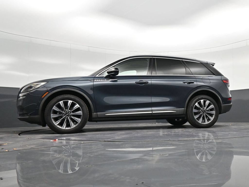 Used 2021 Lincoln Corsair Reserve FWD image 32