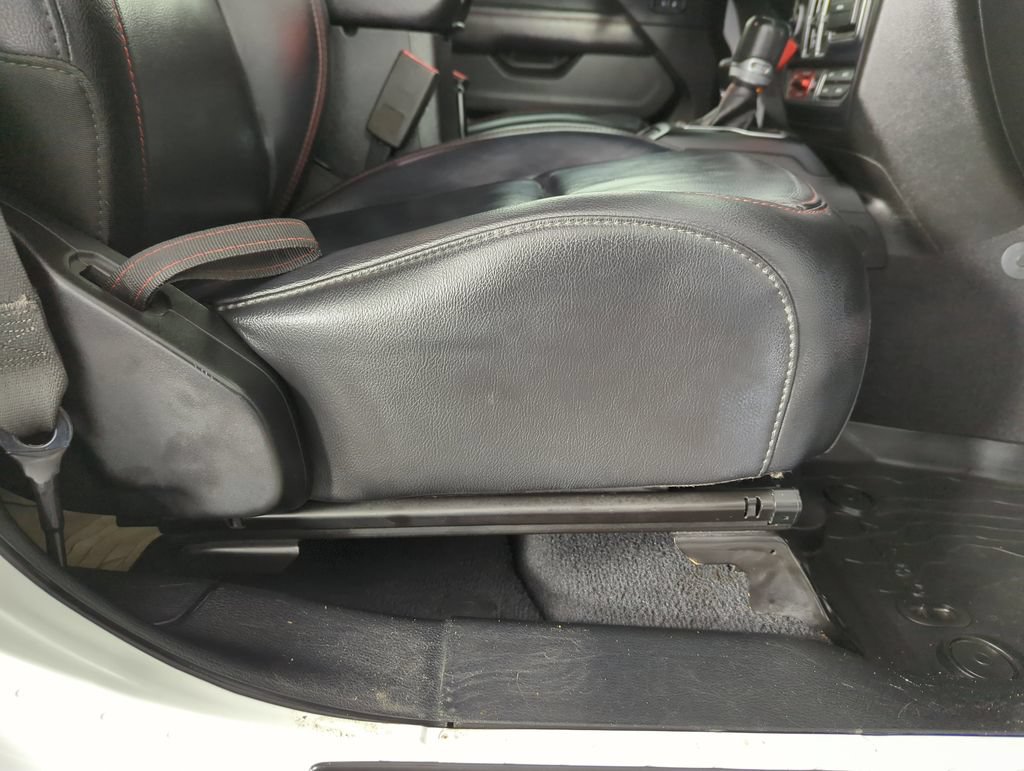 Used 2019 Jeep Wrangler Unlimited Rubicon AWD/4WD image 34