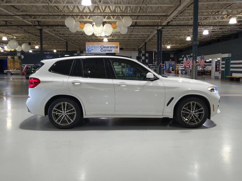 Used 2018 BMW X3 xDrive30i w/ M Sport Package AWD/4WD image 7