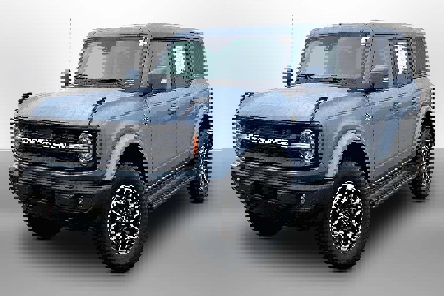 Used 2025 Ford Bronco Outer Banks image 13