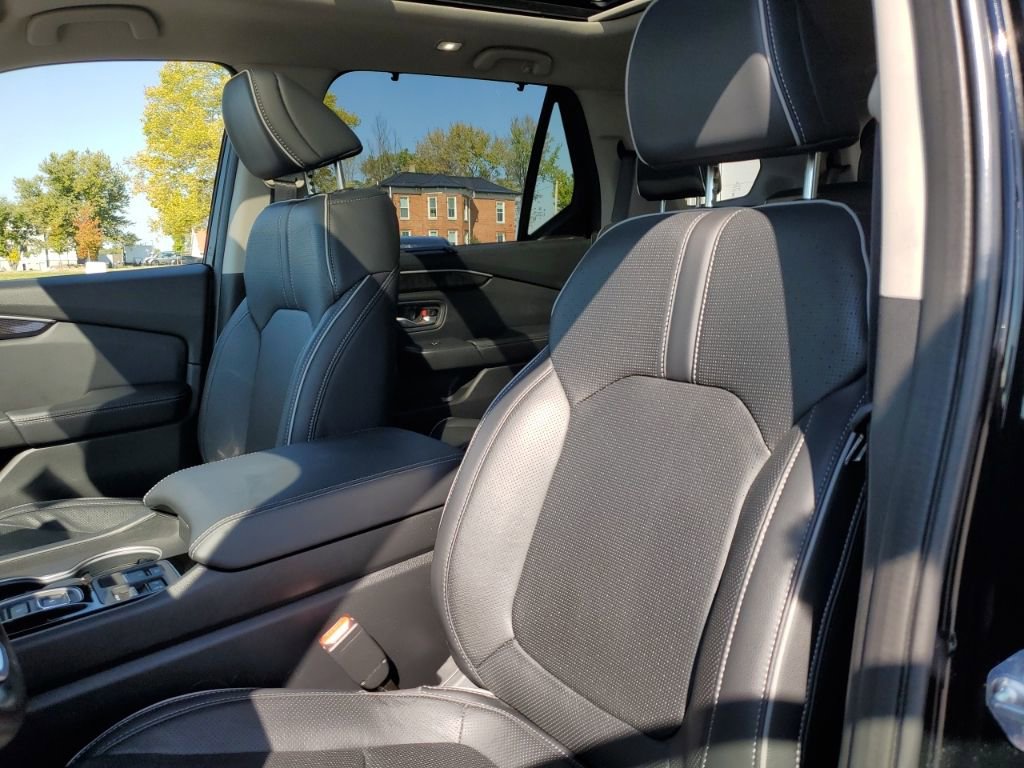 Used 2023 Honda Pilot Elite image 32