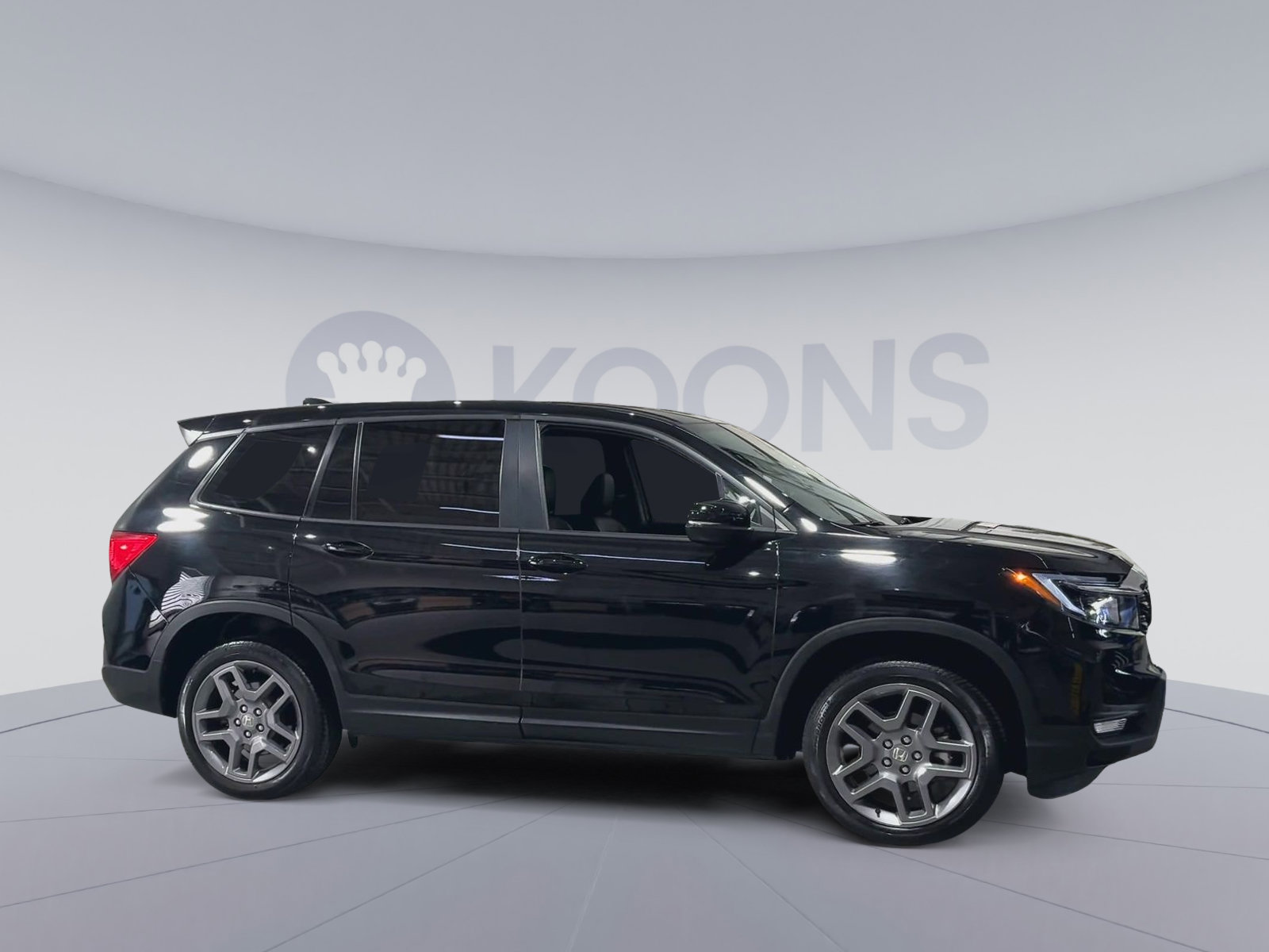 Used 2023 Honda Passport EX-L image 4