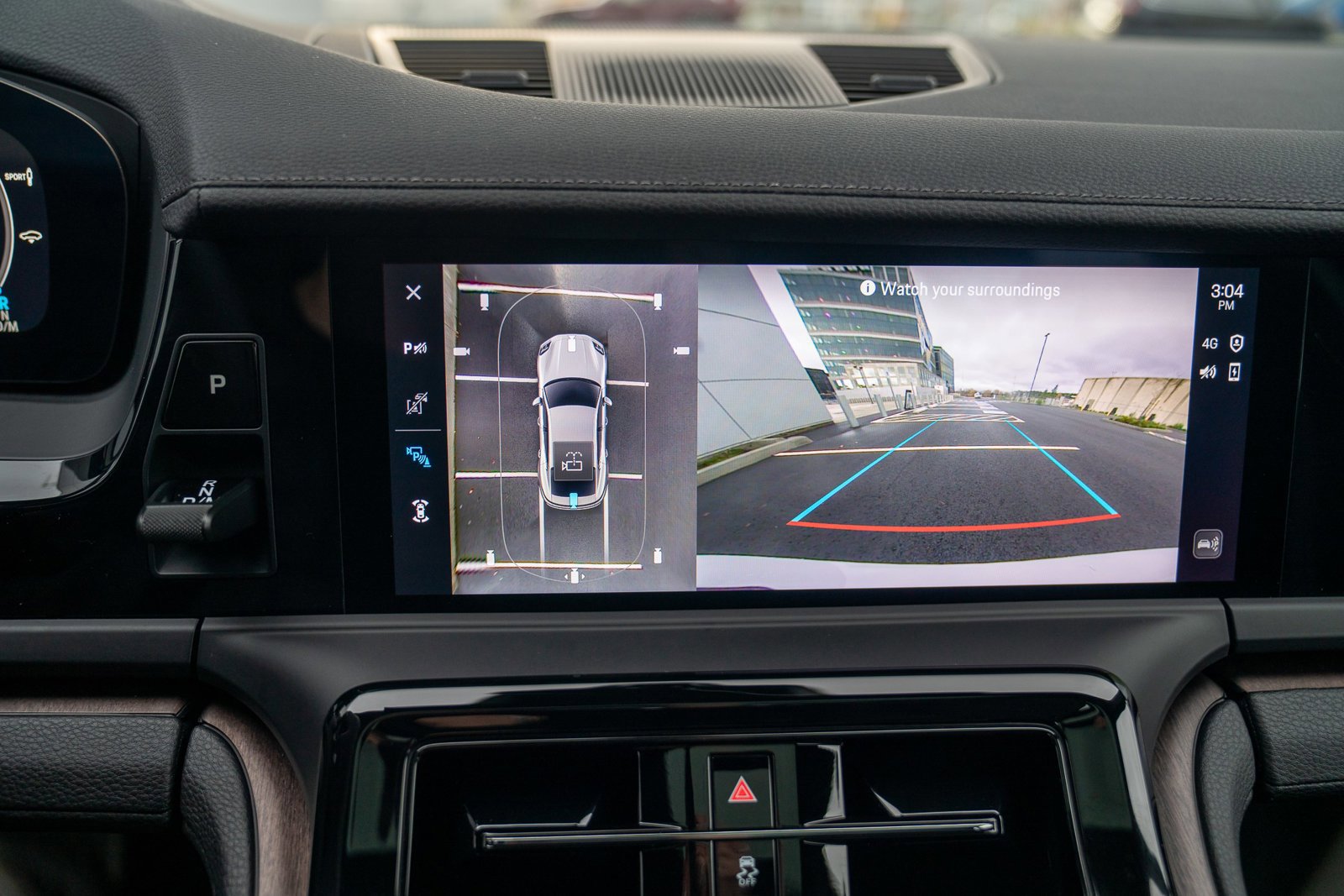 Used 2025 Porsche Panamera 4 image 18