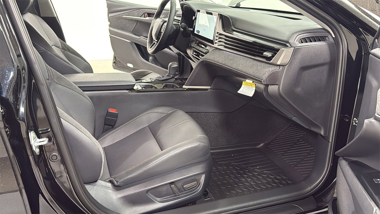 Certified 2026 Toyota Camry XLE image 18
