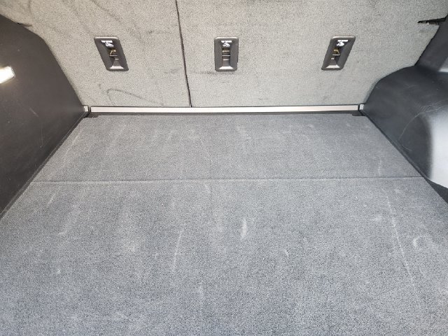 Used 2026 Chevrolet Equinox LT FWD image 33