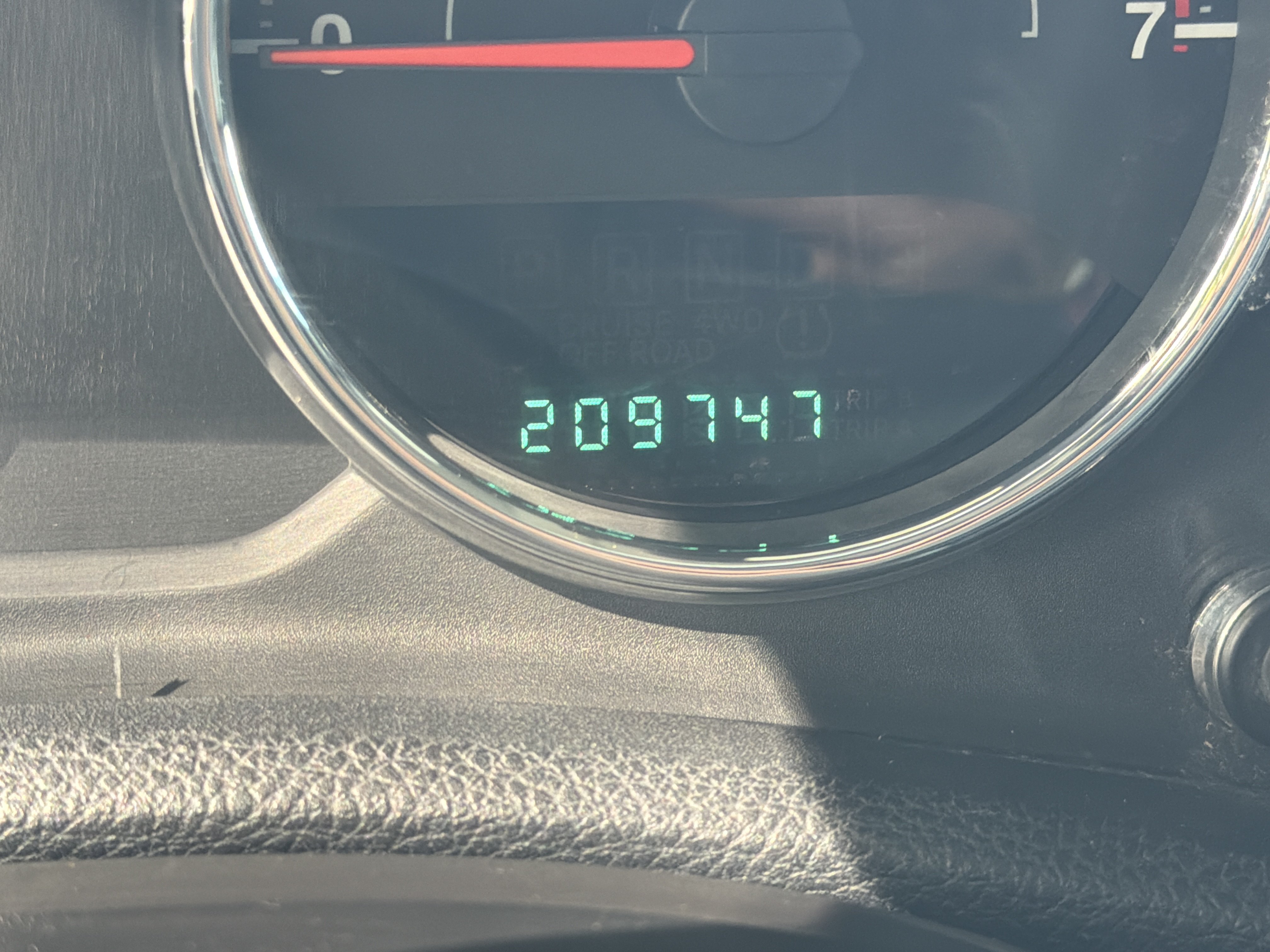 Used 2012 Jeep Wrangler Unlimited Sahara AWD/4WD image 22