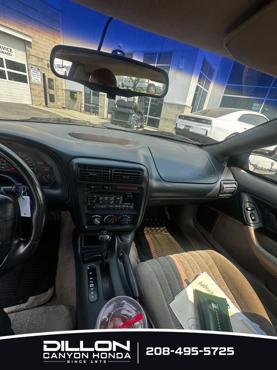 Used 1997 Chevrolet Camaro LT RWD image 14