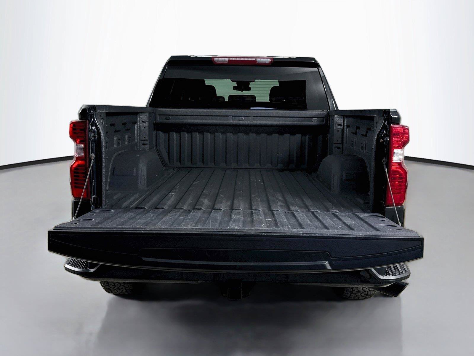 Used 2023 Chevrolet Silverado 1500 Custom w/ Rally Edition AWD/4WD image 25